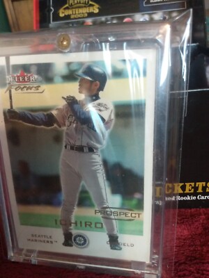 2001 FLEER FOCUS #247 イチロー RC PROSPECT /999 0 Focus 2001 FLEER FOCUS #247 イチロー RC PROSPECT /999 0 Focus