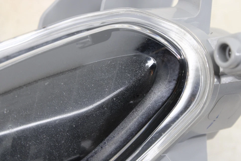 Luz antiniebla/delantera izquierda Mazda MX-5 Miata 2016-2023 OEM MV31 Foto 2 de 4