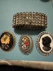 vintage costume jewelry ! Lot 027