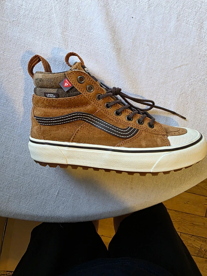 Vans Sk8-Hi MTE 2.0 DX, photo 1 of 5