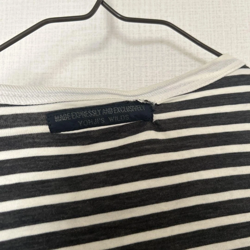 CÁRDIGAN A RAYAS USADO YOHJI YAMAMOTO ACEPTABLE Foto 4 de 4