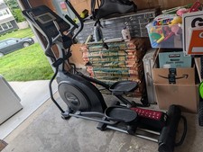 SOLE E25 Elliptical 20 Stride 20 lb Flywheel ...