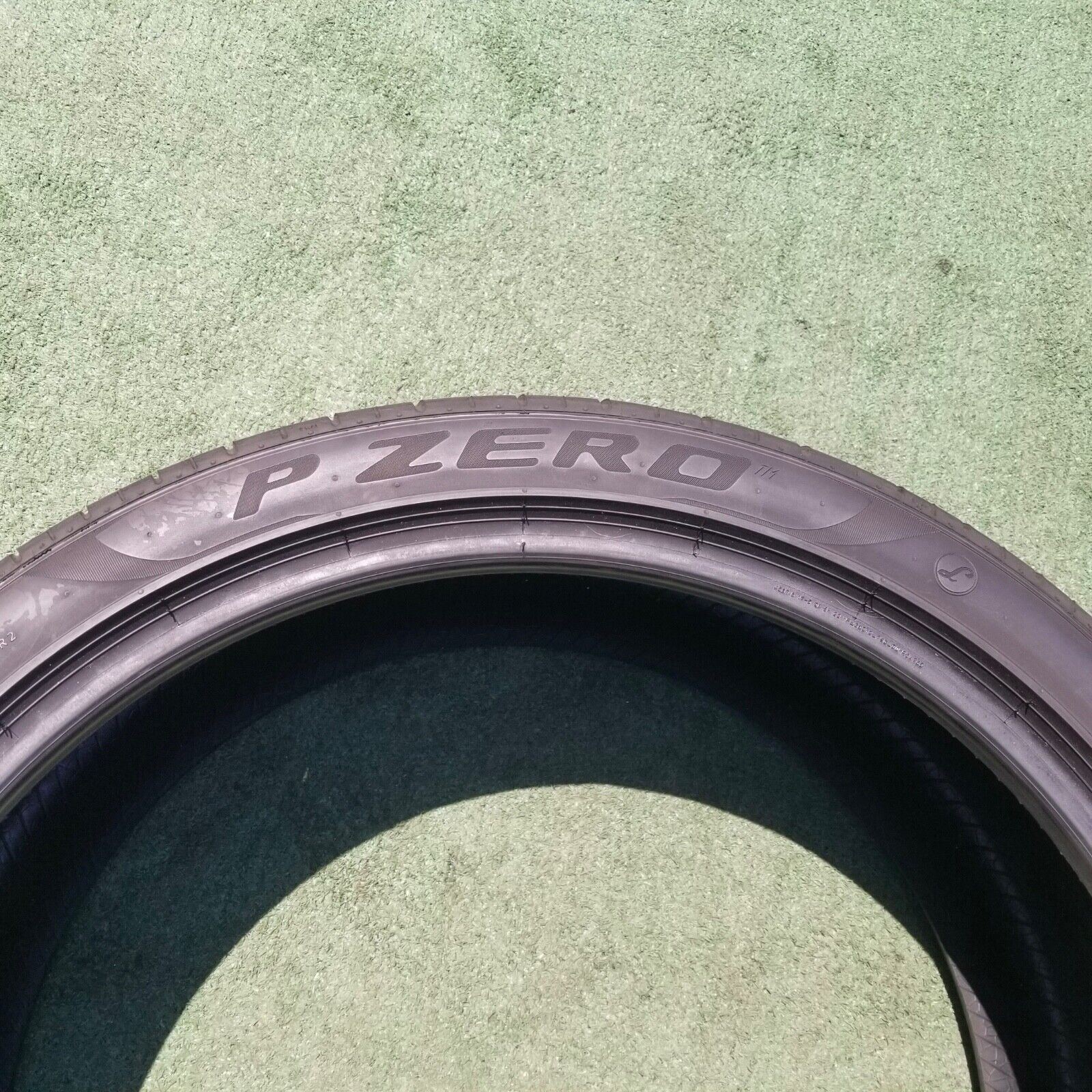 Lamborghini Urus 1970-2023 Tire