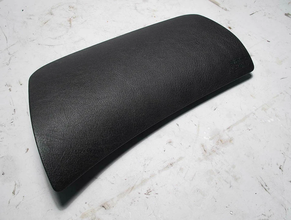 Tablero de instrumentos BMW E39 serie 5 pasajero tapa de vinilo negro USADO Foto 2 de 4