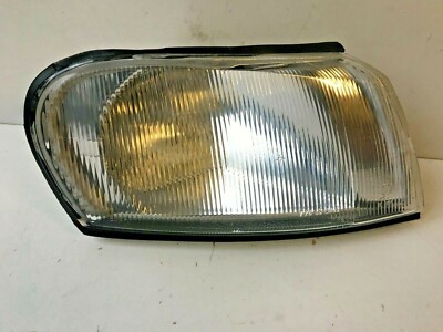 FITS VAUXHALL VECTRA B FRONT INDICATOR CORNER LIGHT DRIVERS RIGHT 1995-1998