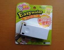DAISO JAPAN Easysealer Portable Heat Sealing Action GOOD IDEA for Snacks