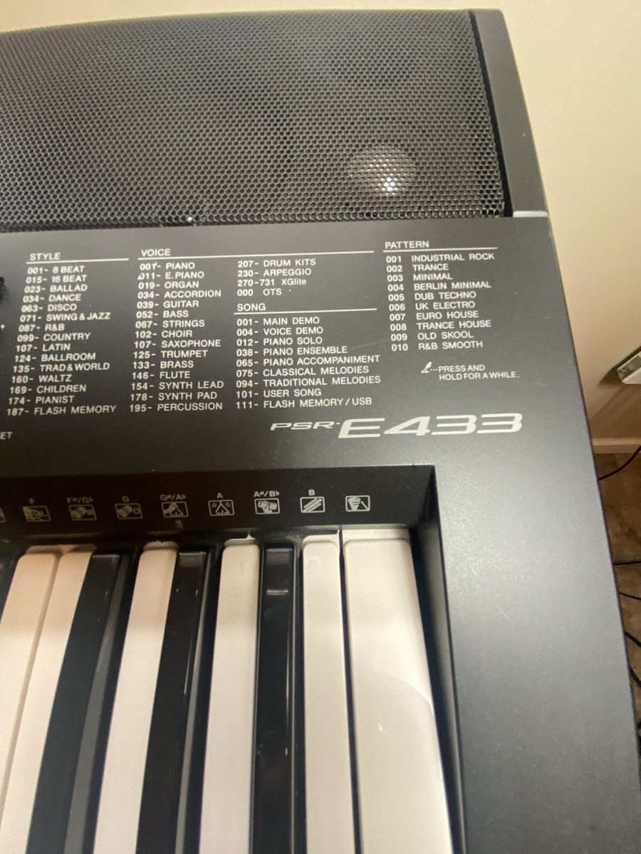YAMAHA PSR-E433 PORTATONE 61 Keys Portable Keyboard(video in YAMAHA PSR-E433 PORTATONE 61 Keys Portable Keyboard(video in