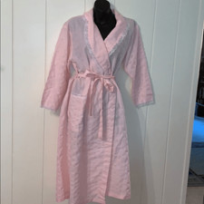 Vtg 80s/90s Cachet pink cotton/polyester robe