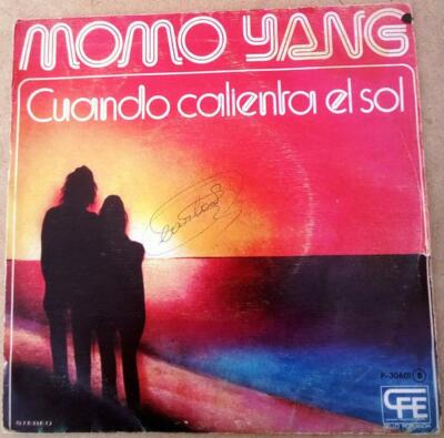 Momo Yang  Cuando Calienta El Sol single 7''