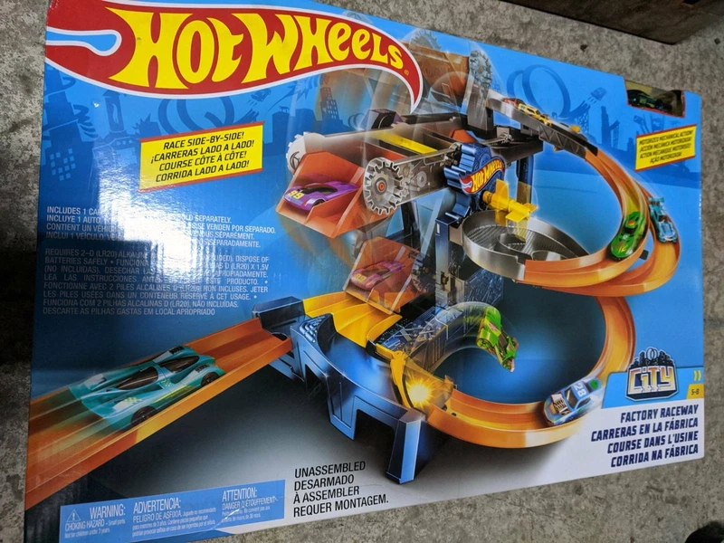 hot wheels city factory raceway