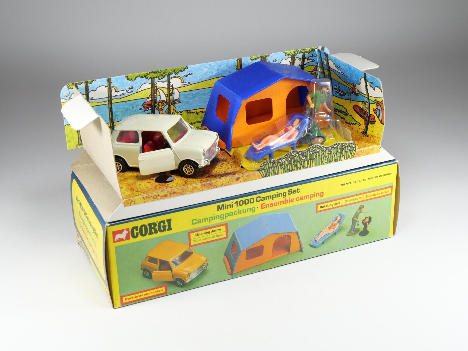 CORGI TOYS - 38 - Mini 1000 Camping Set - In Box