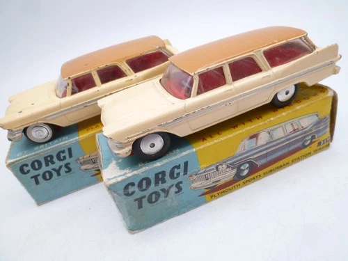 VINTAGE CORGI TOYS 219 PLYMOUTH SPORTS SUBURBAN PAIR IN ORIGINAL BOXES 1959