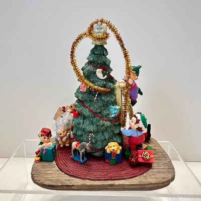 1997 Hallmark Keepsake Trimming Santas Tree Studio Edition Signed Display Piece