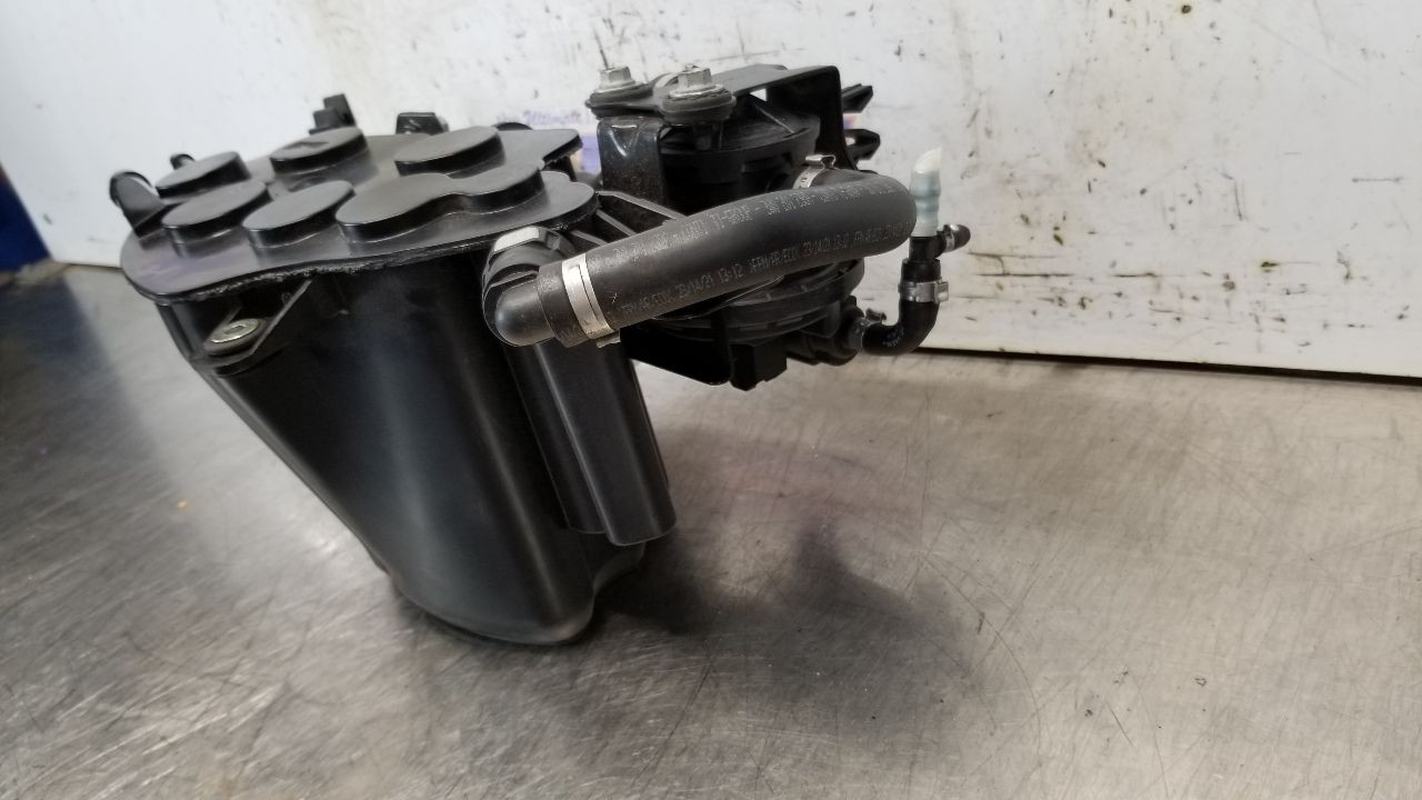 15 BENTLEY CONTINENTAL GTC 4.0L FUEL VAPOR CANISTER 3D0201801F