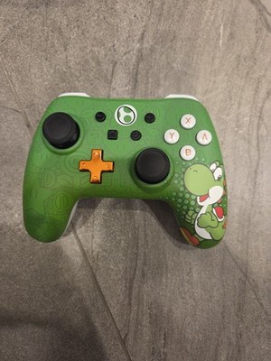 Nintendo Switch Controller Yoshi PowerA mit Kabel (NEU & OVP!)