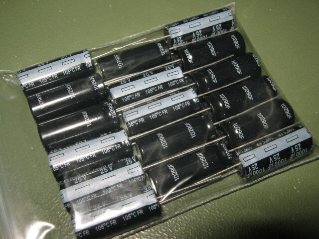 Condensatore Elettrolitico Panasonic SMD FK 47uF 35V Low ESR (2 Pezzi) &ndash; EEEFK1V470AP