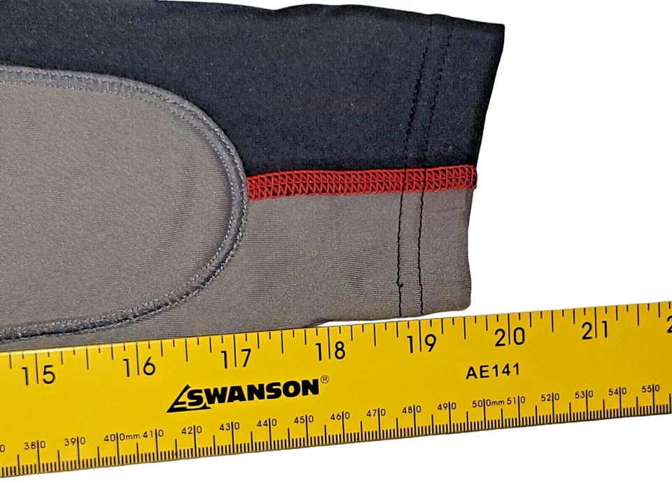 Legendary Men's Whitetails Black Gray Padded Long Sleeve Hunting Shirt Sz M - Image 4 of 4