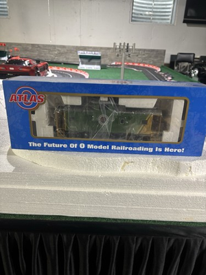 #ad ATLAS quot;Oquot; Standard Cupola Caboose Item #6664 2 Northern Pacific #10143 3 Rail $100.00