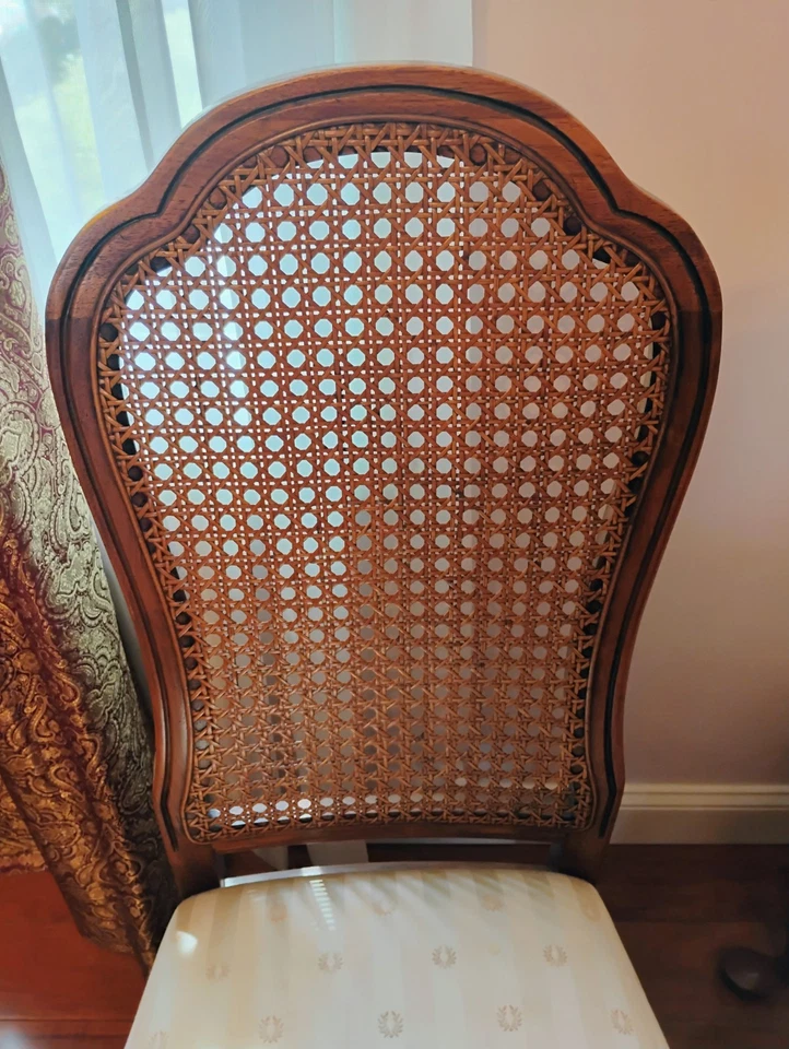 Mesa e cadeiras de jantar Thomasville - Imagem 4 de 4