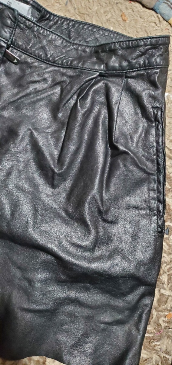 🩳🛍 Emporio Armani Black Lamb Leather Pocket Shorts Women