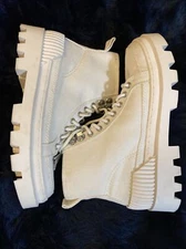 Gianni Bini Bradilee Canvas Lace-Up Combat Chunky Lug Sole Booties Womens 8M