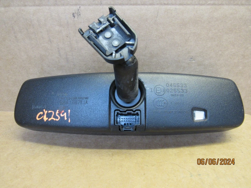 2018 Ford Flex Interior Rear View Mirror w/ Automatic Dimming OEM E11026533 - Image 2 of 4