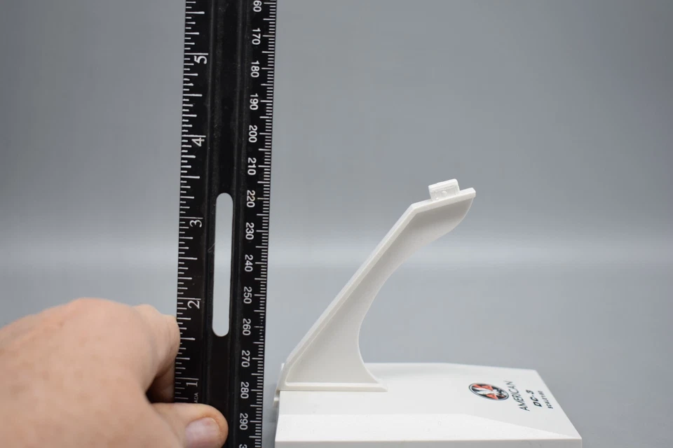 American Airlines DC-3 Plastic Stand, Scale 1:80.  Preowned - Image 4 of 4