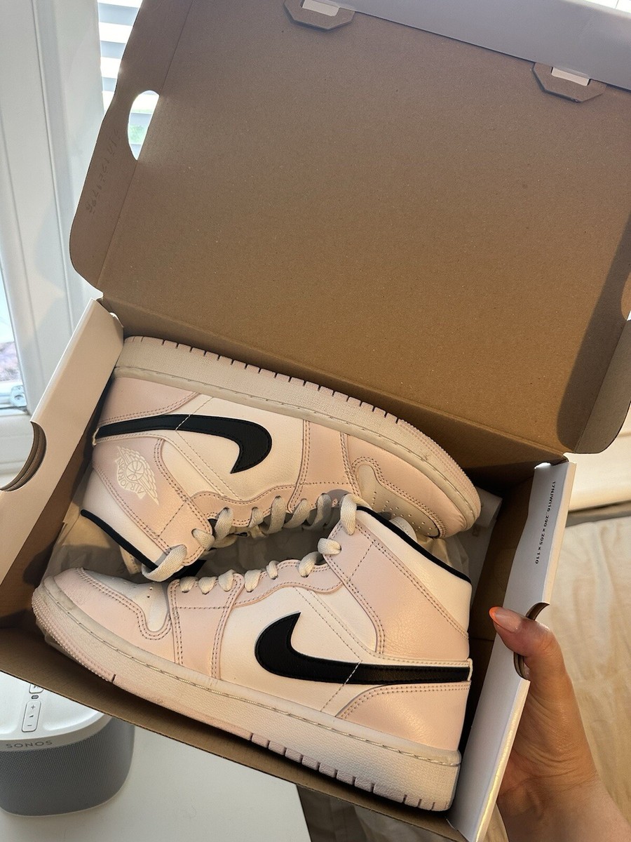 jordan 1 mid barley