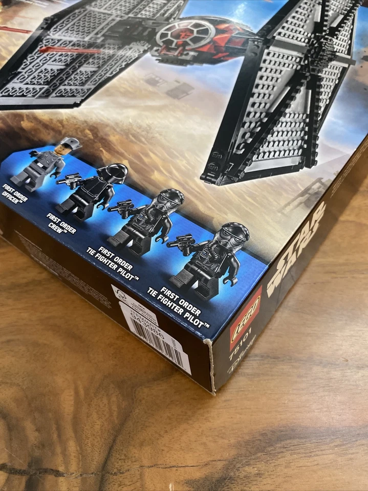 LEGO Star Wars 75101 First Order Tie Fighter New / Sealed RETIRED Very Clean Box - Image 2 of 4