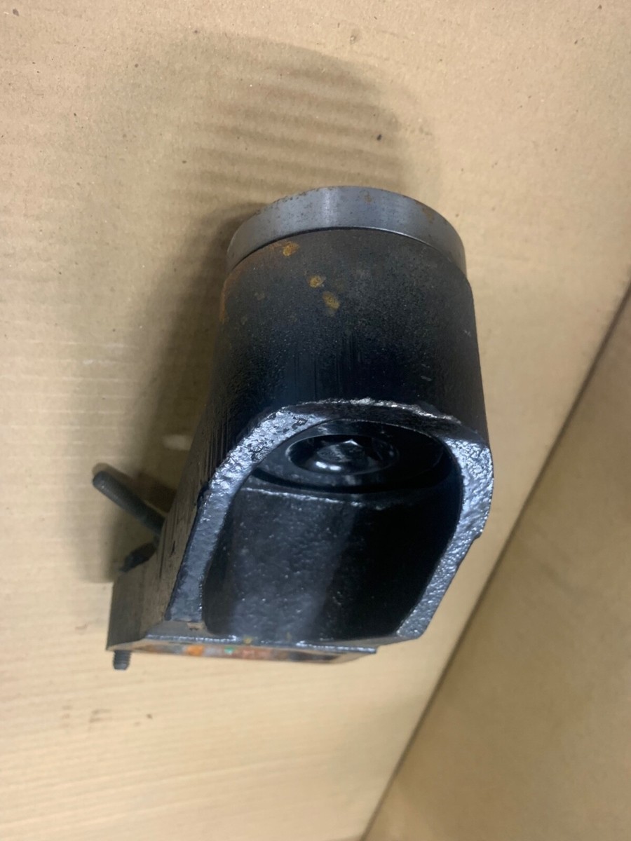 Cummins OEM 3911922 Medium Heavy Truck Support Engine Fan Pulley 
