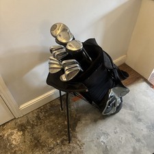 SET OF BEN HOGAN GOLF CLUBS