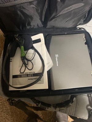 Cyberhome CH-LDV 700B 7'' Widescreen Portable Player System With Remote and Bag