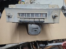 1957 Ford Am Car Radio W Bezel Feg-18842-c Fomoco Radio