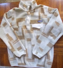 PATAGONIA Synchilla Snap T Fleece Pullover Women  s Med Tan, Oatmeal, Cream Block