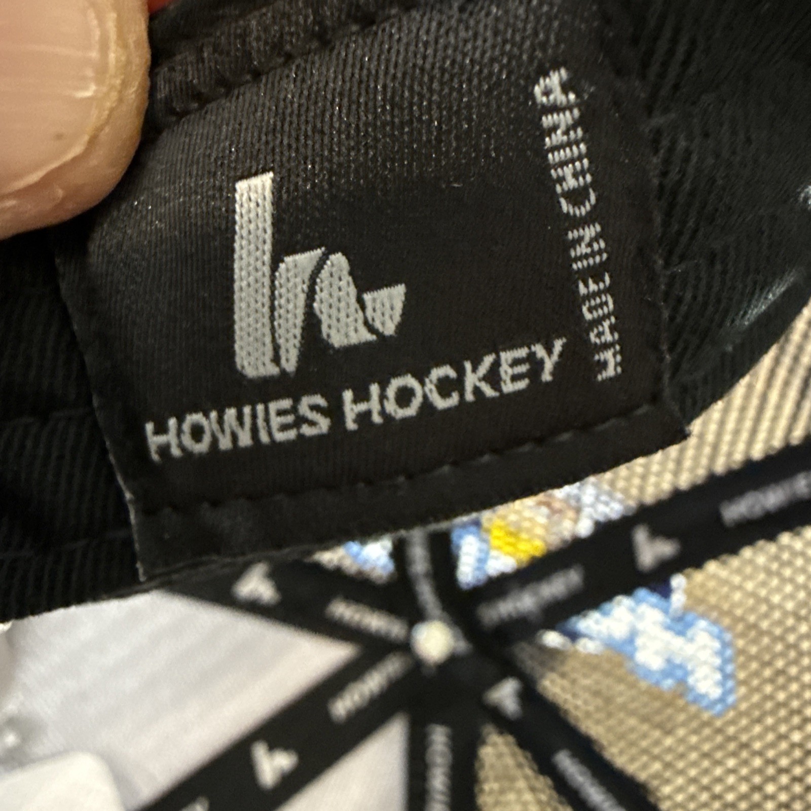 Howies Hockey SnapBack Trucker Hat Cap Gray Black Mesh Embroidered Goalie NWT