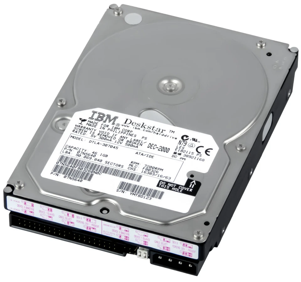 IBM Deskstar 75GXP 07N5640 46.1GB 7.2K 2MB Ata 3.5'' DTLA-307045 - Immagine 2 di 3