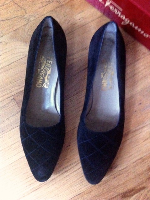 SALVATORE FERRAGAMO Ruby 10.5 AAA Loafers - Black Quilted Slippers Suede ITALY | eBay