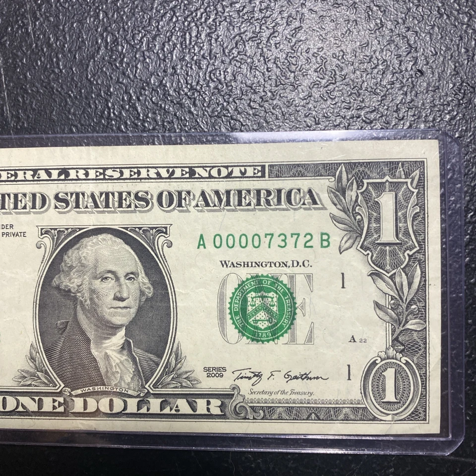 💎 2009 $1 FRN 4 Digit Low Serial Number 00007372 Fancy Serial Number - Image 3 of 4