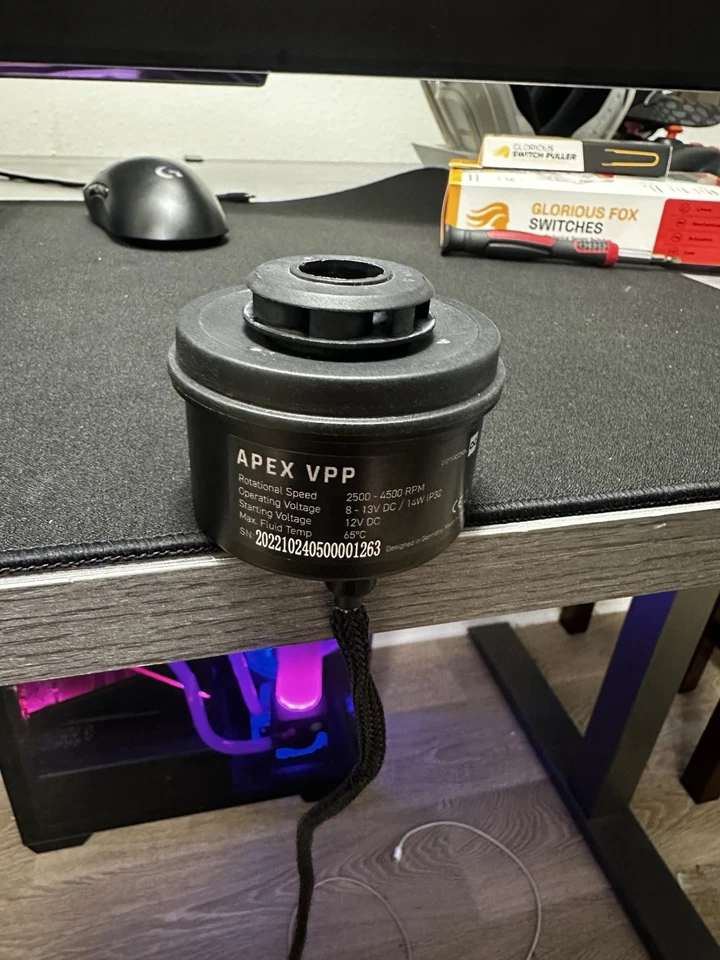 Alphacool VPP Apex Pump /w Reservoir - Image 2 of 4