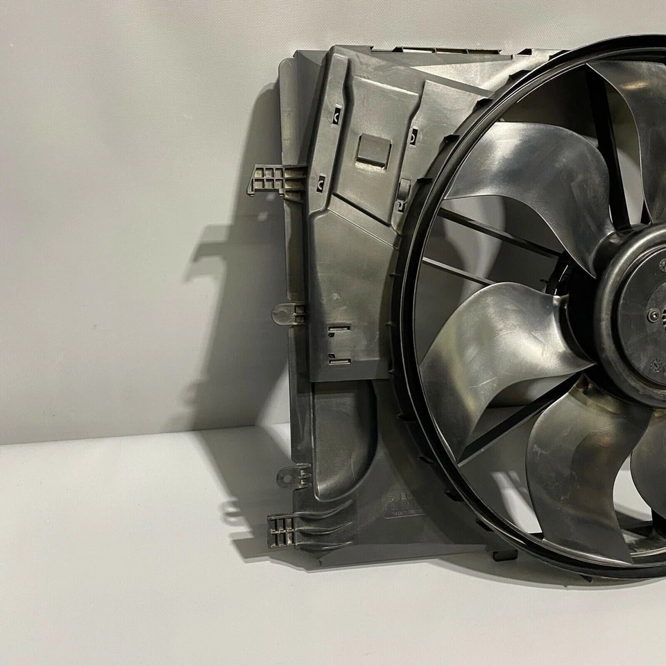 MERCEDES BENZ GLK350 RADIATOR COOLING FAN 2013 2014 2015 W204 OEM Foto 4 de 4