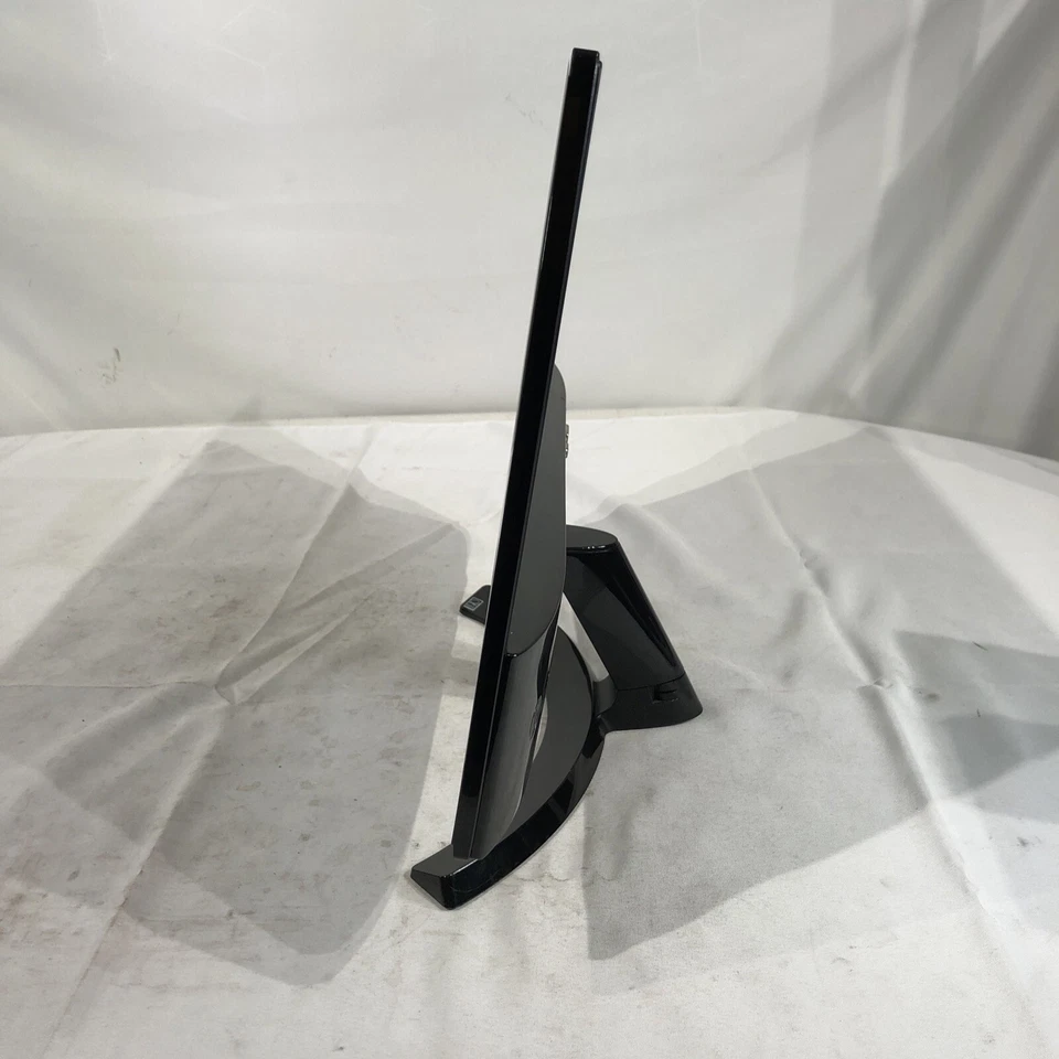 LG 24MP58VQ  23.8" LED Full HD PC MONITOR SCREEN HDMI BLACK STAND VGA DVI-TESTED - Image 2 of 4