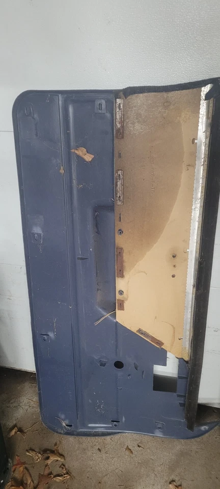 1980 1984? Bonitos paneles de puerta Oldsmobile Omega cupé de dos puertas Foto 4 de 4