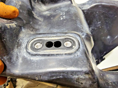Réservoir essence essence Yamaha YZ250F YZ450F YZ 250 450 07 08 09 2007 à 2009 - Photo 12 sur 15