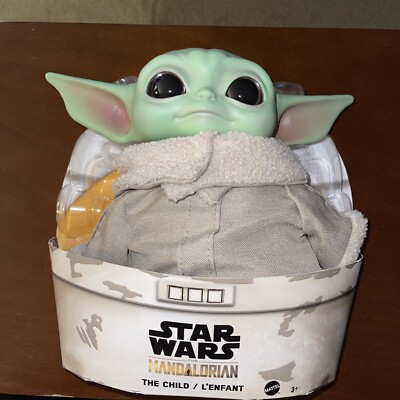 Disney Star Wars: The Mandalorian Yoda The Child 11 inch Action