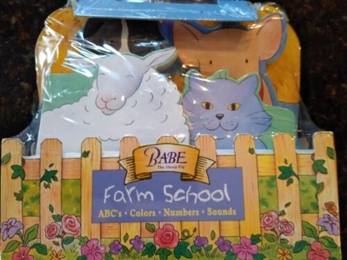 BABE THE SHEEP PIG FARM SCHOOL BOARD BOOK SET~ABC&#039;S~COLORS~NUMBERS~SOUNDS~NEW 