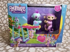 FINGERLINGS MONKEY BAR PLAYSET  2 FINGERLINGS SAVANNAH AND CLARA BOX SET