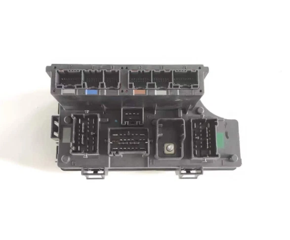 Nuevo para Jeep Compass Patriot 2015 OE reconstruido TIPM caja de fusibles 68232879 Foto 2 de 4