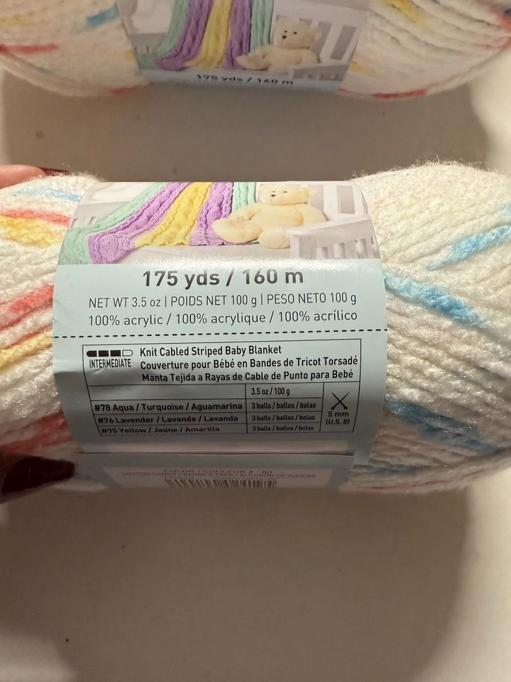 Lazos e Hilos Carisma Bebé Hilo "Algodón de Caramelo" 3 Madejas ~ Nuevo/Sellado ACRÍLICO Foto 4 de 4