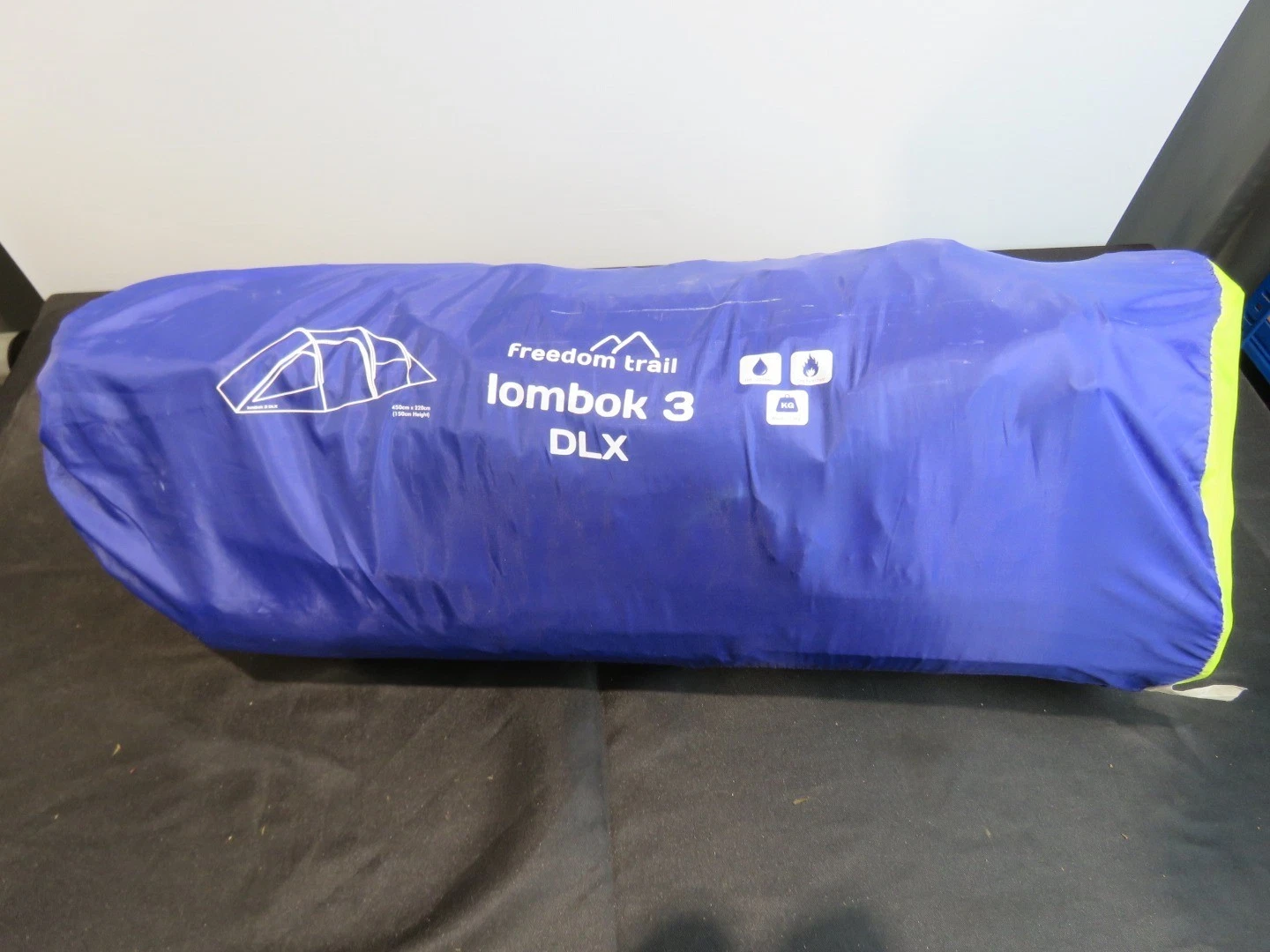 Freedom Trail Lombok 3 Tent DLX 3 Man Camping Tent Blue