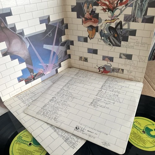 Pink Floyd The Wall 1979 Vinyl double LP 1st rare Ireland issue , Green labels